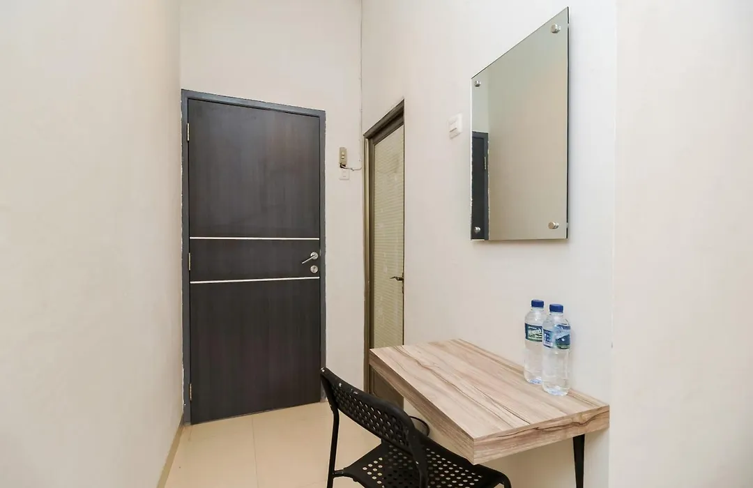 RedDoorz Syariah near RSUD Siti Fatimah Palembang-1